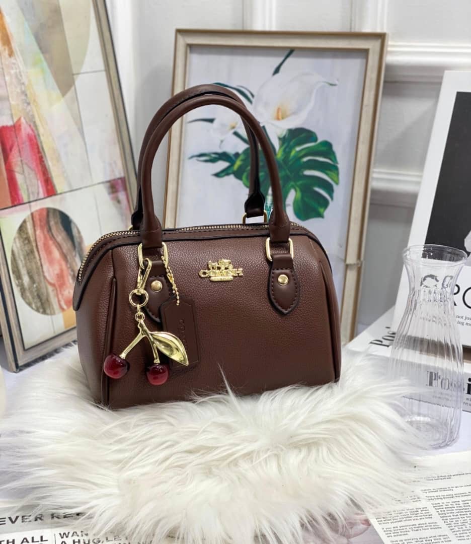 Coach cherry ladies Bag — image 2