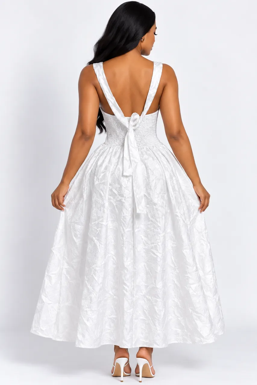 Floral Jacquard Maxi Dress for Women with Open Back and Tie Detail — image 2